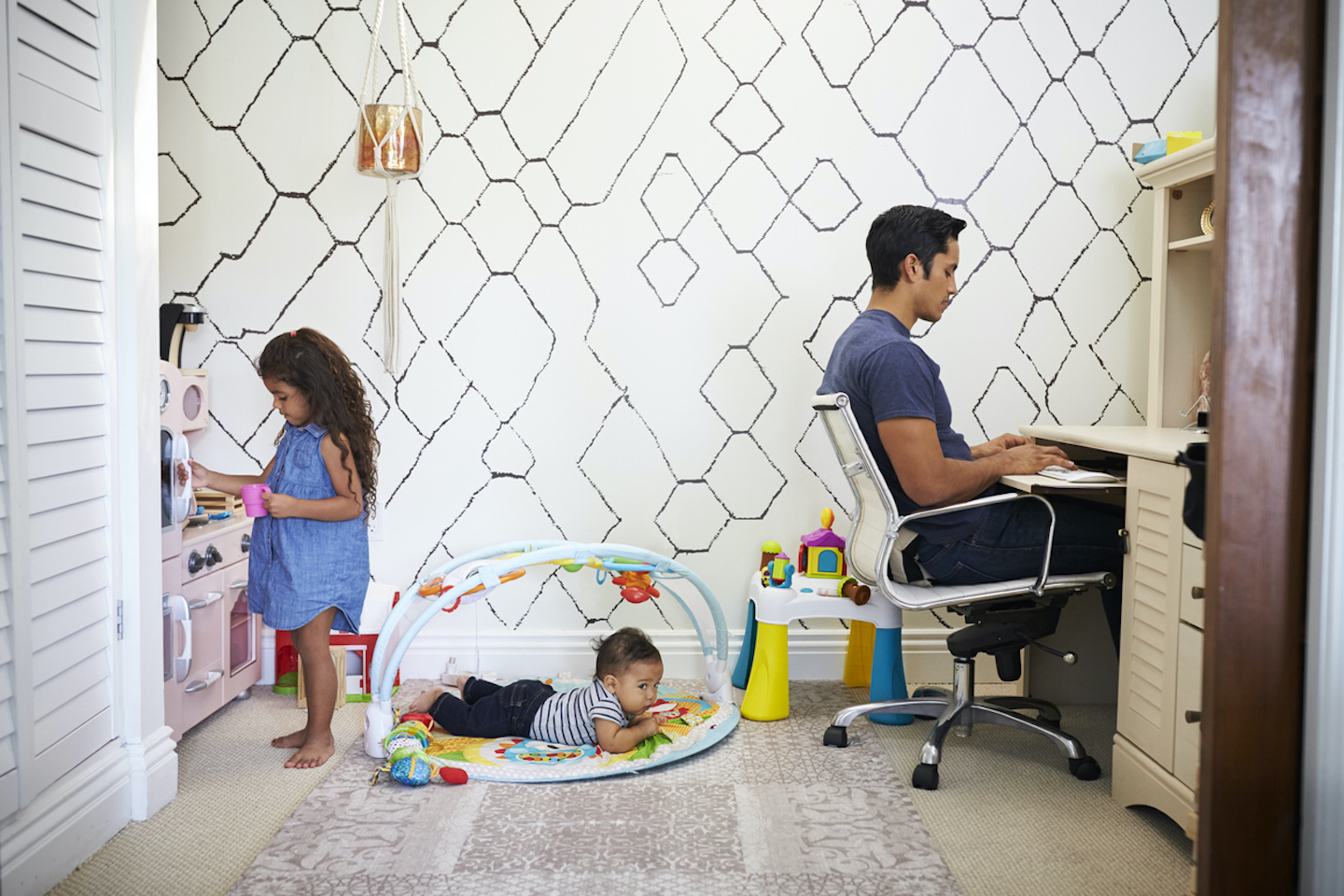 8 Tips For Working From Home... With Kids